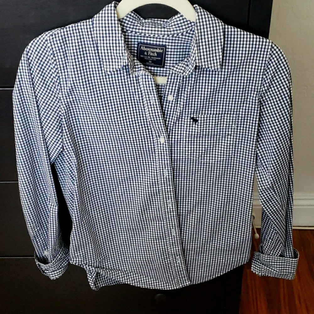 A&F button down